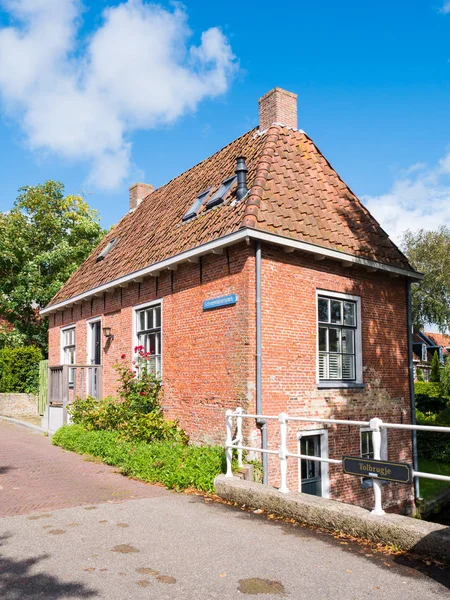 Dokkum Nederland Sep 2017 Oranjewal Kanaal Met Waterkant House Brug — Stockfoto