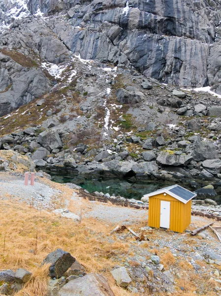 Capannone Pescatori Legno Giallo Nusfjord Flakstadoya Isole Lofoten Nordland Norvegia — Foto Stock