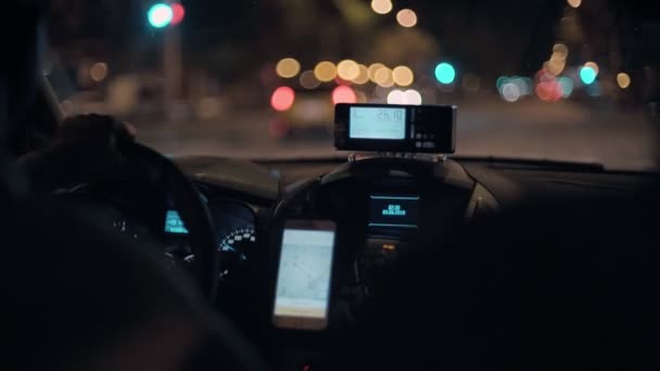 Taxi pendolarismo di notte — Video Stock