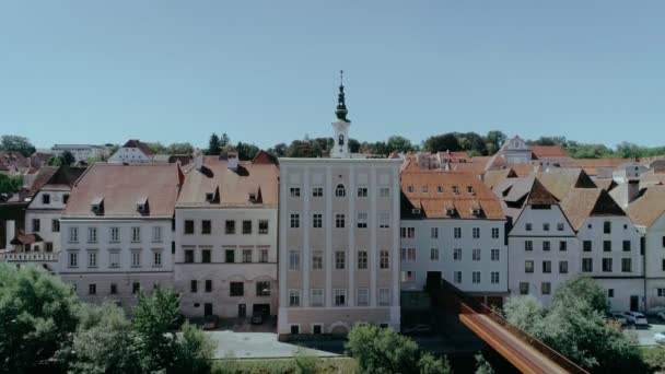 Arquitetura de cidade europeia pequena de drone — Vídeo de Stock