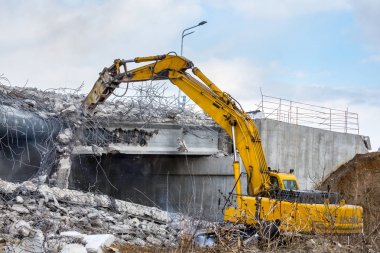 Betonarme yapıların profesyonel yıkımı 