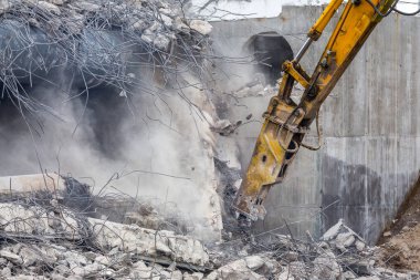 Betonarme yapıların profesyonel yıkımı 