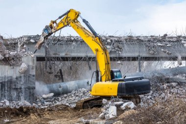Betonarme yapıların profesyonel yıkımı 