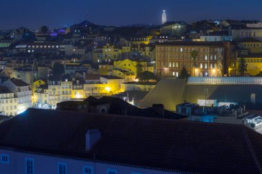 Avrupa 'nın en güzel meydanlarından biri Rossio Meydanı (Pra)