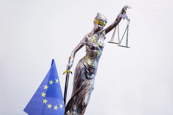 Statuette av rättvisa-Themis, forntida grekisk gudinna gudomliga l — Stockfoto