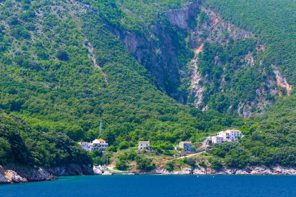 Crのアドリア海の島クレスの小さな村メラグ — ストック写真