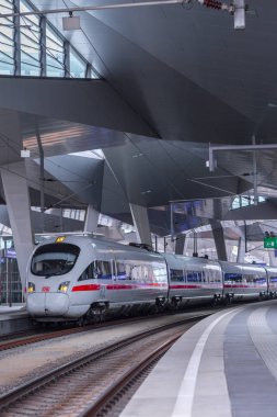 Viyana, Avusturya-27 Mayıs: InterCity-Express Deutsche Bahn ı