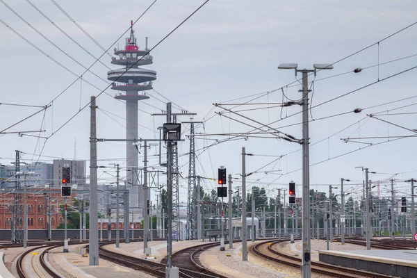 VIENNA, AUSTRIA - MAY 27: View of the telecommunication tower A1 — Stock Photo, Image