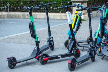 Viyana, Avusturya-Mayıs 26: modern şehir taşımacılığı-Kiralık elektrik 