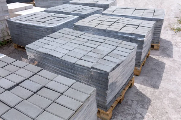 Producción Industrial Materiales Construcción Partir Mortero Cemento Prensado Piedras Pavimentación —  Fotos de Stock