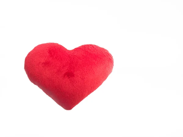 Zacht stuk speelgoed rood hart op witte achtergrond — Stockfoto