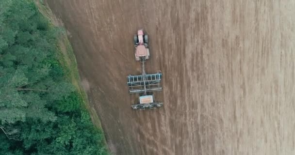 Campo Agricultura Siembra Grano Tractores Aran Tierra Campo Vista Desde — Vídeos de Stock