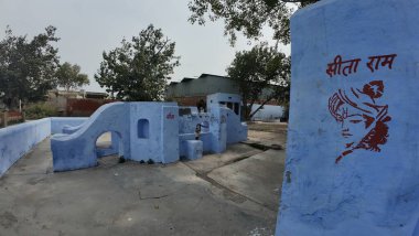 Kırsal Kültür Mirası Korundu: Hindistan 'ın Haryana kentindeki Geleneksel Bir Köyde Tarihi Mavi Boyalı Kuyu