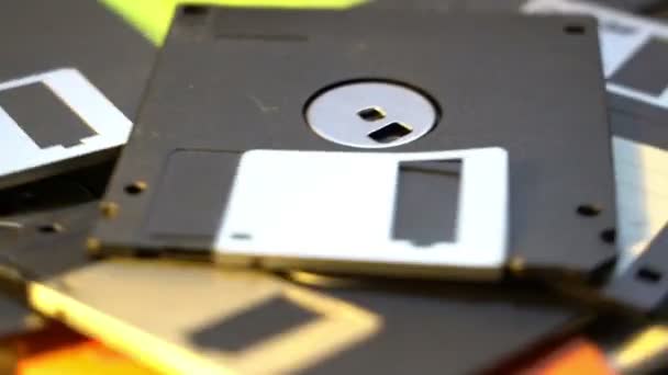 pile de vieux style de transfert de données disquettes, rotation arrière-plan de rotation 