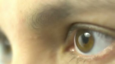 supprised ifade yüzünde kadın gözleri kapa yakın geniş açılması