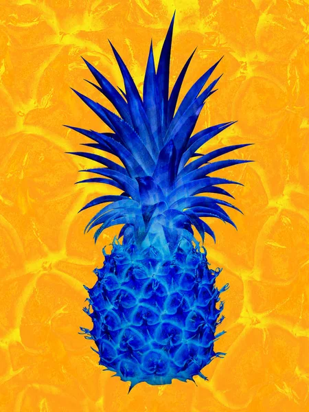 Blaue Ananas Auf Gelbem Hintergrund — Stockfoto