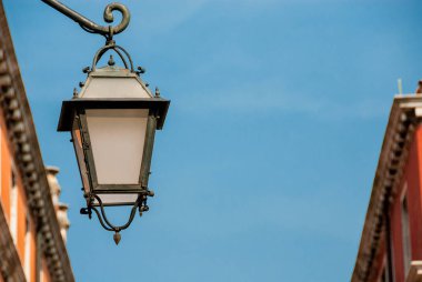 Geleneksel Venedik Iro dövme