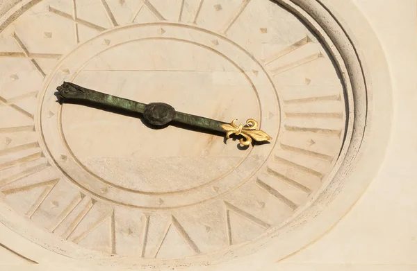 Antiguos Tiempos Horas Antiguo Reloj Con Mano Forma Lirio Números — Foto de Stock