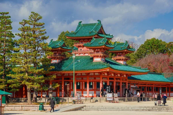 Kyoto Japón Noviembre 2017 Los Turistas Gente Local Visitan Santuario — Foto de Stock