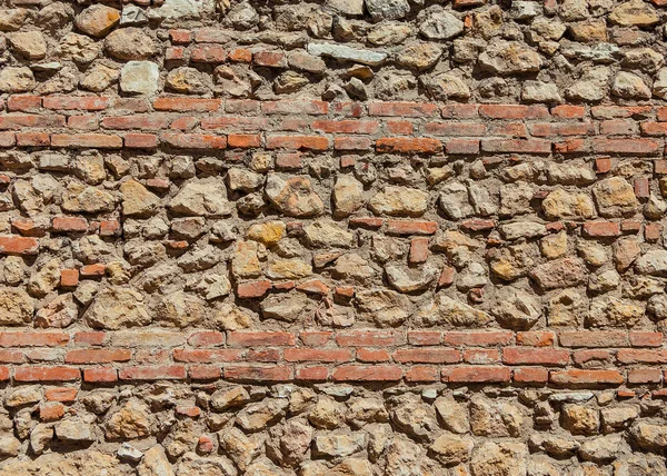 Alte Verbundziegel und Blockwandhintergrund — Stockfoto