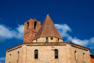Pisa 'daki Kutsal Mezar Kilisesi, 12.yüzyılın başlarında Şovalyeler için yapılan Haçlı Seferi' nden sonra dikildi.