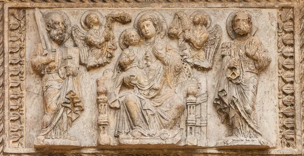 Religion Chrétienne Ancien Relief Avec Vierge Marie Petit Jésus Saint — Photo