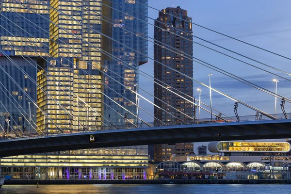 Cityscape Twilight Offices Apartments Erasmus Bridge Kop Van Zuid Rotterdam — Stock Photo, Image