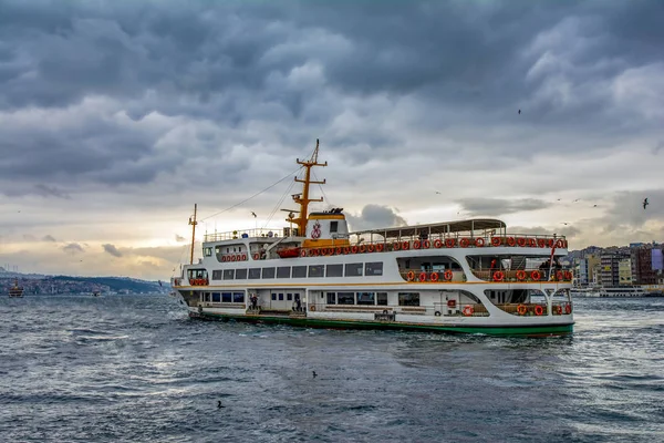 Beautiful View Touristic Landmarks Sea Voyage Bosphorus Turkish Steamboats View — Stock Photo, Image