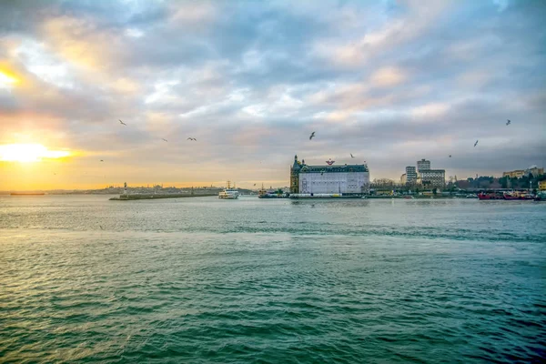 Lugares Interés Turístico Beautiful View Desde Viaje Marítimo Bósforo Barcos —  Fotos de Stock