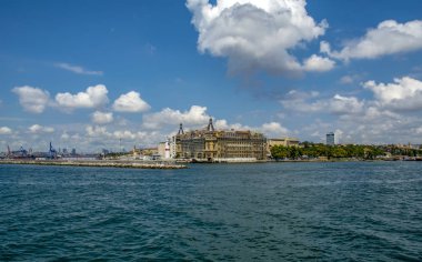 Haydarpaşa tren istasyonu Istanbul 'un Asya tarafında şehrin tarihi yerlerinden biridir..