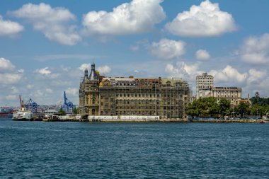 Haydarpaşa tren istasyonu Istanbul 'un Asya tarafında şehrin tarihi yerlerinden biridir..