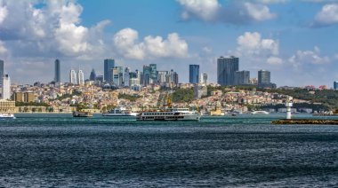 Istanbul/Türkiye-Ağustos 03,2018: Galata Eminn kark Galata Kulesi, Galata Köprüsü, Karaköy bölge ve Haliç, istanbul Türkiye