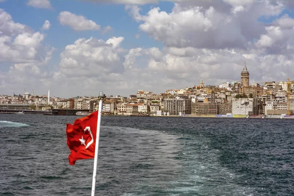 Beautiful View Bosphorus Coastline Flag Turkey Istanbul — Stock Photo, Image