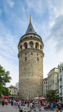 Istanbul, Türkiye, 20 Ağustos 2018: Galata Kulesi, Galata Köprüsü, Karaköy bölge ve Haliç, istanbul Türkiye