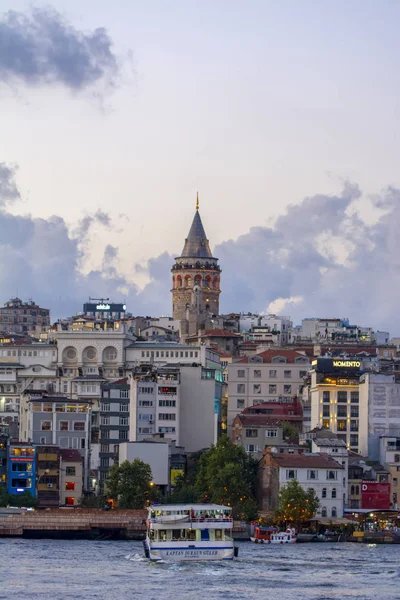 Istanbul Turchia Agosto 2018 Torre Galata Ponte Galata Distretto Karakoy — Foto Stock