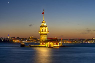 İstanbul, Türkiye 'deki Bakire Kulesi (KIZ KULESI - USKUDAR)