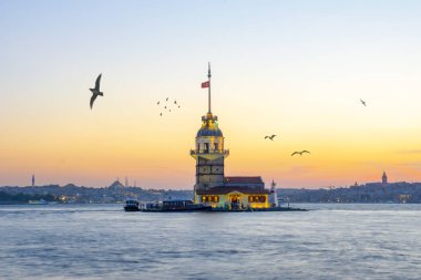 İstanbul, Türkiye 'deki Bakire Kulesi (KIZ KULESI - USKUDAR)