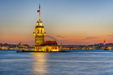 İstanbul, Türkiye 'deki Bakire Kulesi (KIZ KULESI - USKUDAR)