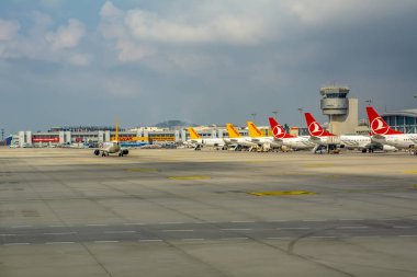 Istanbul, Türkiye - 28 Temmuz 2018: Pegasus Havayolları uçak Istanbul Sabiha Gökçen Uluslararası Havaalanı