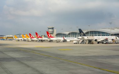 Istanbul, Türkiye - 28 Temmuz 2018: Pegasus Havayolları uçak Istanbul Sabiha Gökçen Uluslararası Havaalanı