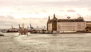 Haydarpaşa tren istasyonu Istanbul 'un Asya tarafında şehrin tarihi yerlerinden biridir..