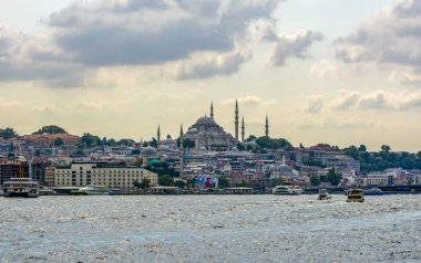 Istanbul, Türkiye, 21 Ağustos 2018: Süleymaniye Camii Sleymaniye Camisi olan üçüncü Istanbul Hill,'üzerinde yer alan bir Osmanlı imparatorluk Camii. 