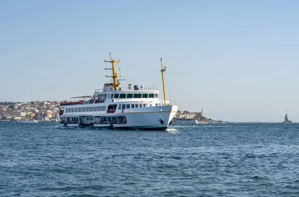 Istanbul Turkey January 2019 Muslim Architecture Water Transport Turkey Beautiful — Stock Photo, Image