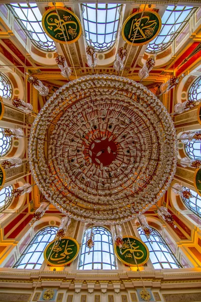 Interior Una Mezquita Ortakoy Puente Del Bósforo Estambul Turquía —  Fotos de Stock