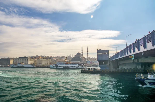 Istanbul Turkiet April 2019 Visa Turistiska Landmärken Från Sea Voyage — Stockfoto