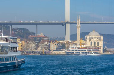 Ortakoy camisi ve Boğaz köprüsü, İstanbul, Türkiye