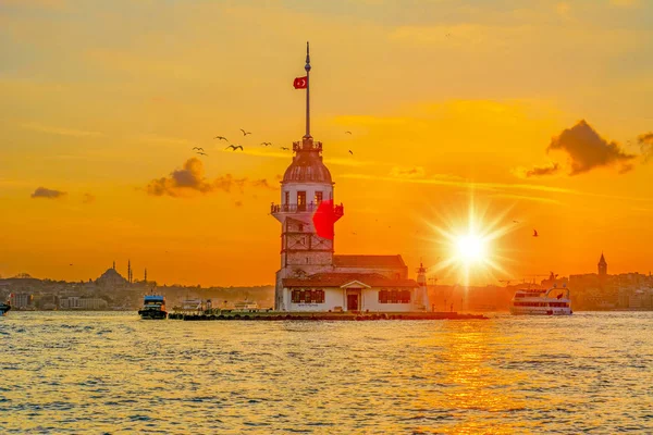 Stanbul Türkiye Deki Bakire Kulesi Kiz Kulesi Uskudar — Stok fotoğraf