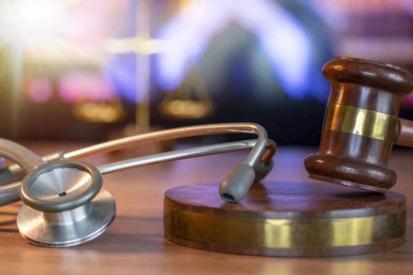 Stethoscope Judge Gavel Concept Healthcare Medicine Malpractice Legal System — Stock Photo, Image