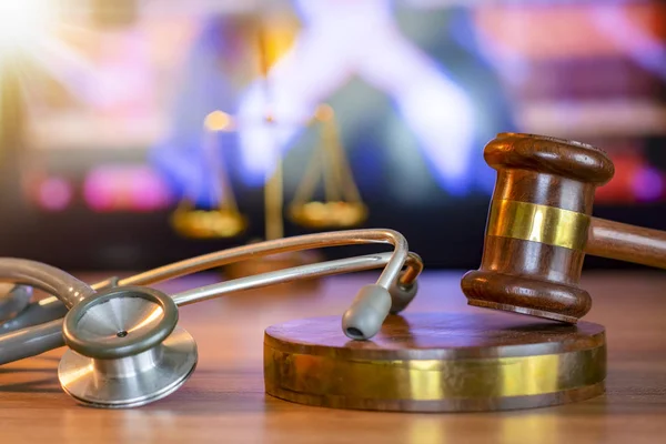 Stethoscope Judge Gavel Concept Healthcare Medicine Malpractice Legal System — Stock Photo, Image