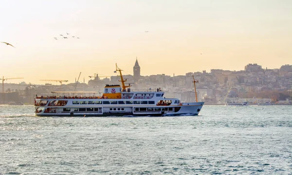 Türkiye Müslüman Mimarisi Taşıma Güzel Manzara Turistik Yerlerinden Denizden Boğaz — Stok fotoğraf